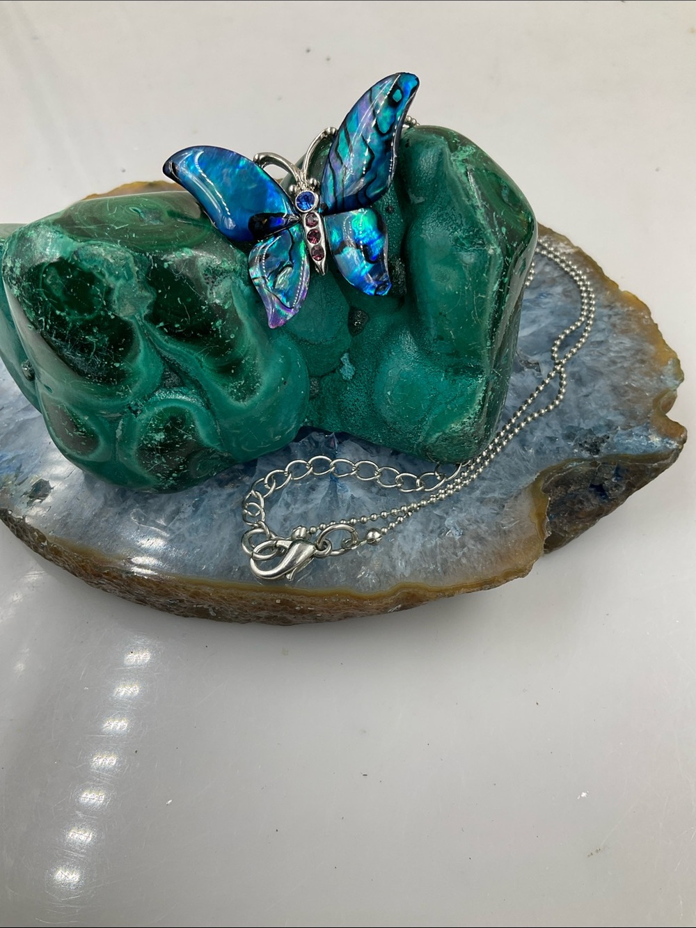 18”Silver Necklace With Abalone Shell Blue Iridescent Butterfly Pendant - Picture 8 of 9